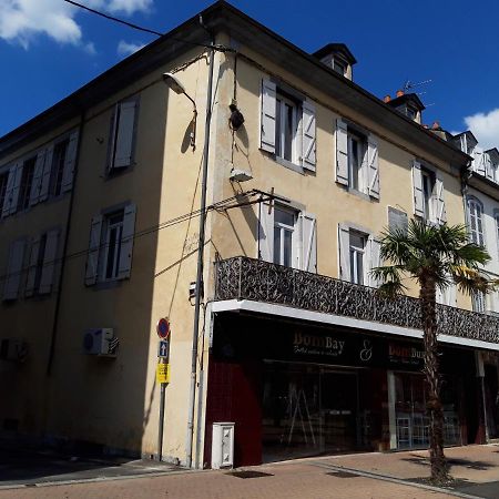 Appartement Hypercentre Tarbes - 2 Grandes Chambres Exterior foto