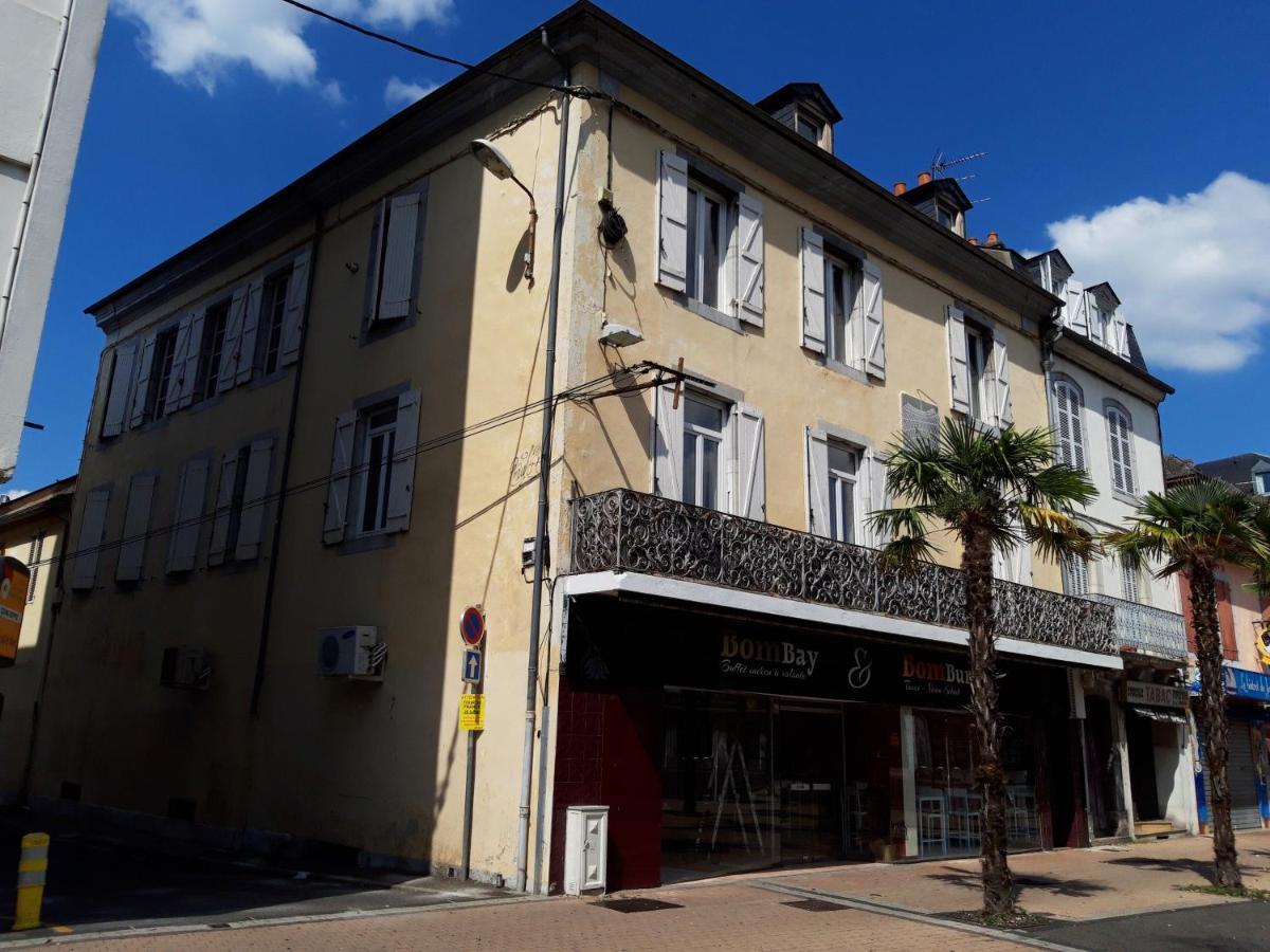 Appartement Hypercentre Tarbes - 2 Grandes Chambres Exterior foto